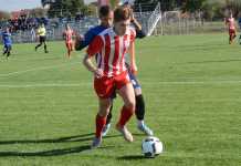 Intermediară în trei dintre cele cinci serii ale eşalonului al treilea