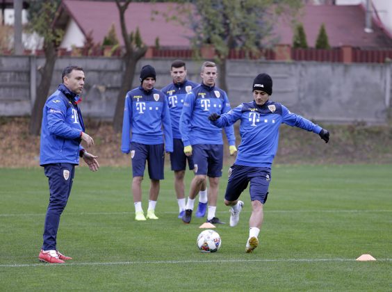 România - Lituania, în Liga Națiunilor. Cea mai categorică victorie din "era Contra". A debutat Ianis Hagi! Adio, locul 1. Serbia a învins Muntenegru | VIDEO