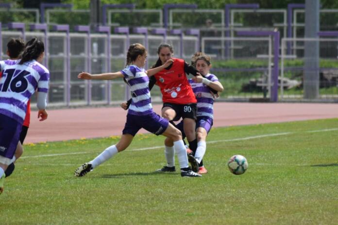 278304762_374513468015928_3253398904341974532_n