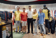 Florin Bratu s-a întâlnit cu suporterii echipei naționale la Romania Store