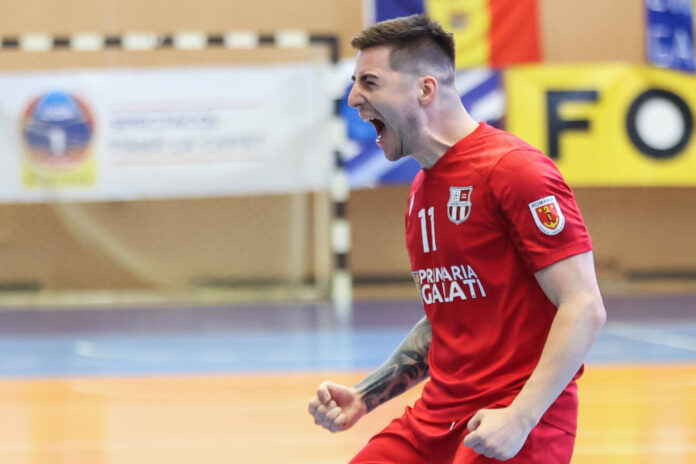 Robert Crișan, United Galați