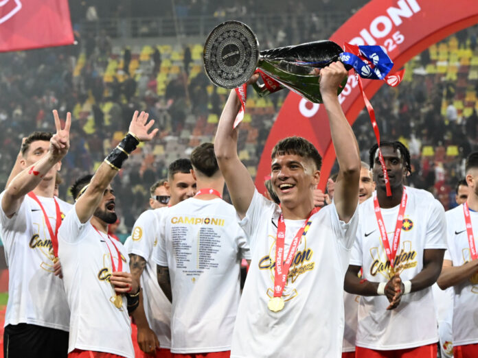 FOTBAL:FCSB-UNIVERSITATEA CRAIOVA, PLAY OFF SUPERLIGA SUPERBET (17.05.2025)