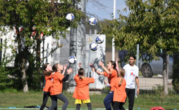 Federația Română de Fotbal a primit pentru a șasea oară premiul UEFA pentru Fotbal și Refugiați