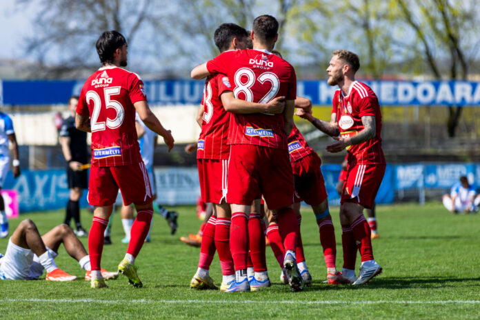 FOTBAL:FC CORVINUL HUNEDOARA-ACS SEPSI OSK SFANTU GHEORGHE, LIGA 2 CASA PARIURILOR PLAY-OFF (04.04.2026)
